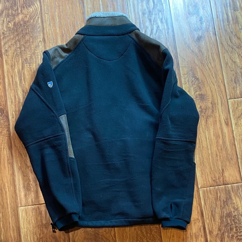 Kuhl mens medium black and brown zip up jacket